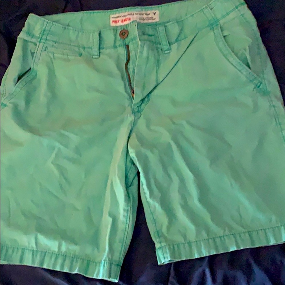 Men’s American Eagle shorts.